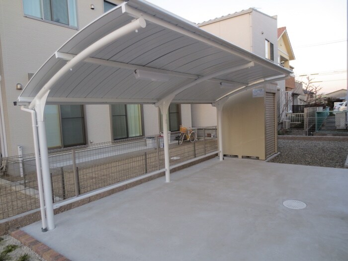 ロベリアチャコの物件外観写真