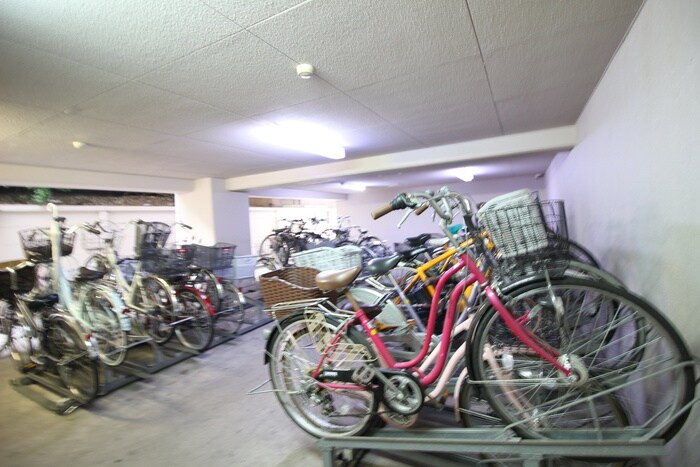 ネオハイツ大須(412)の物件外観写真