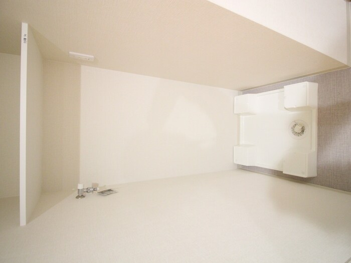 Ｌ´ＥＮＶＯＬ　ＭＥＩＥＫＩの物件内観写真