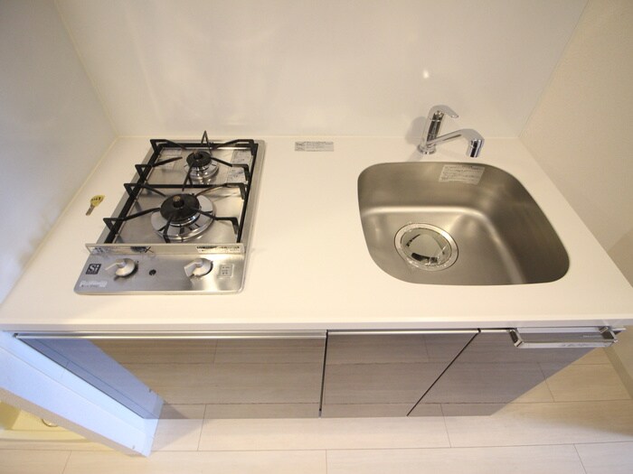 ﾌﾟﾚｻﾝｽNAGOYAﾌｧｽﾄ（206）の物件内観写真