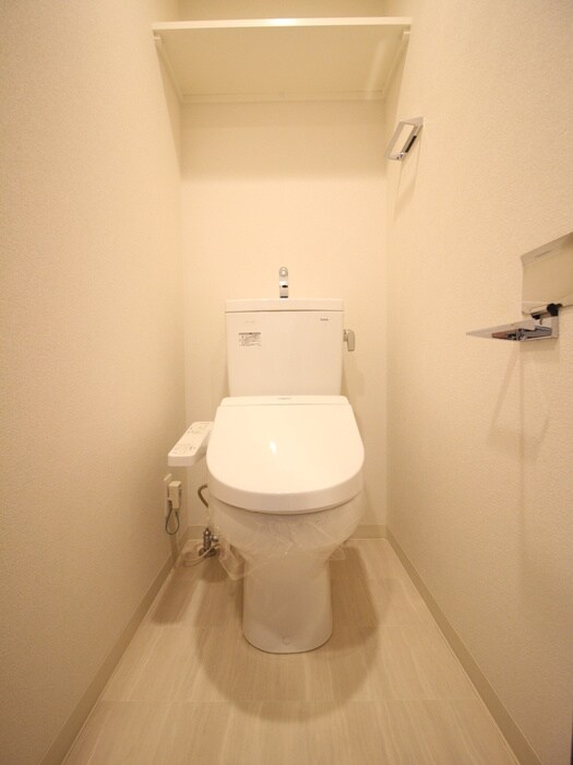 ﾌﾟﾚｻﾝｽNAGOYAﾌｧｽﾄ（206）の物件内観写真