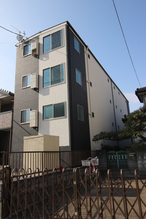 Avance豊国の物件外観写真