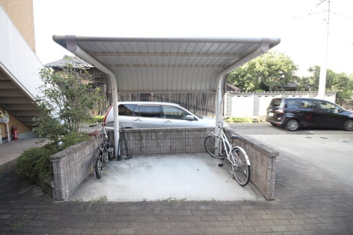 メゾン下方の物件外観写真