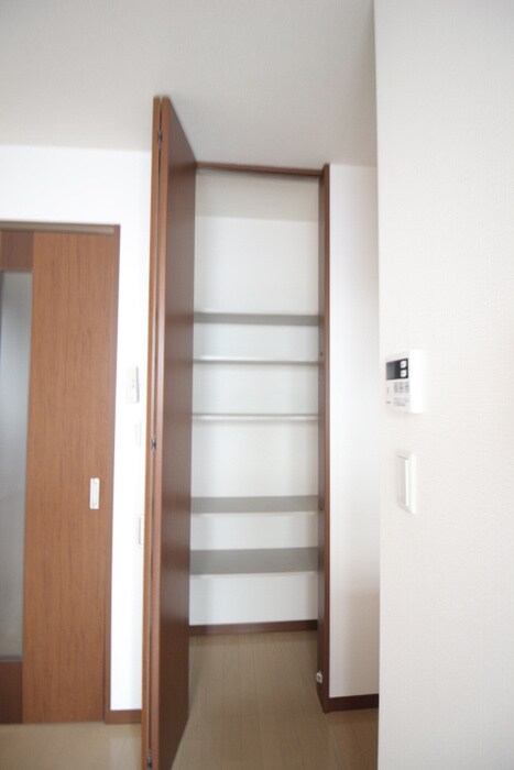 メゾン下方の物件内観写真