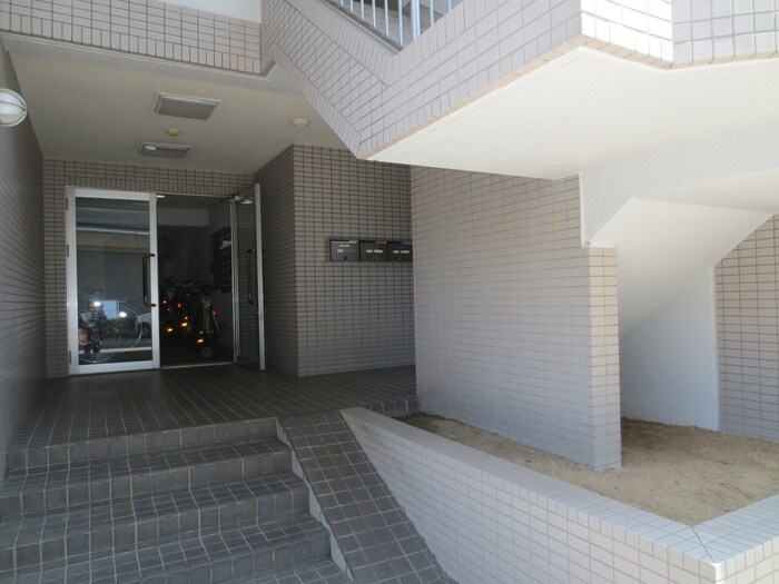 トータスビルの物件外観写真