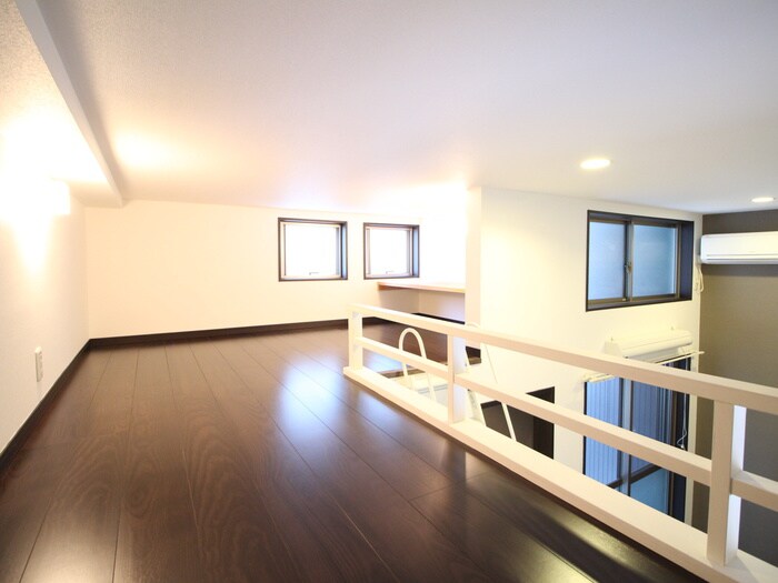 Altair高畑の物件内観写真