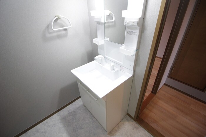 IGE江南 Ｂ棟の物件内観写真