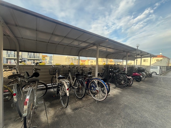 グランドヒルズ神ﾉ倉の物件外観写真