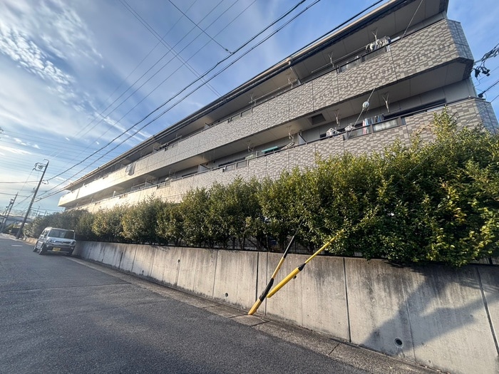 グランドヒルズ神ﾉ倉の物件外観写真