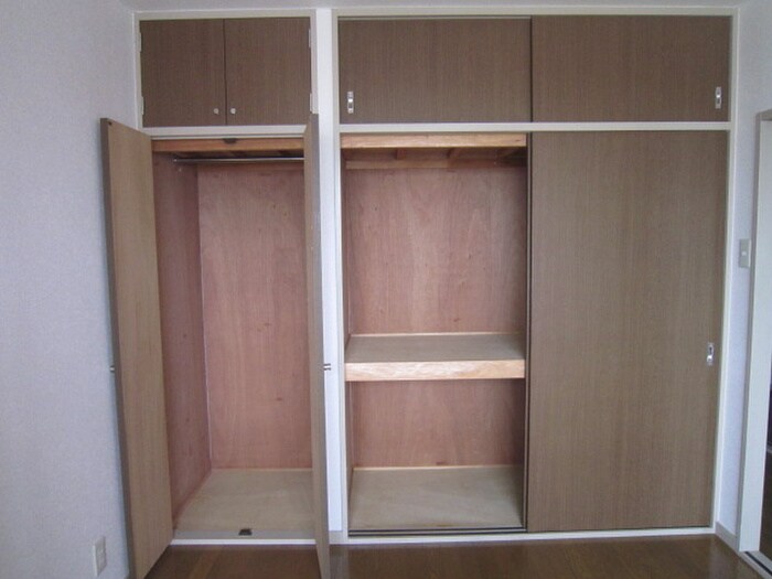 グランドヒルズ神ﾉ倉の物件内観写真