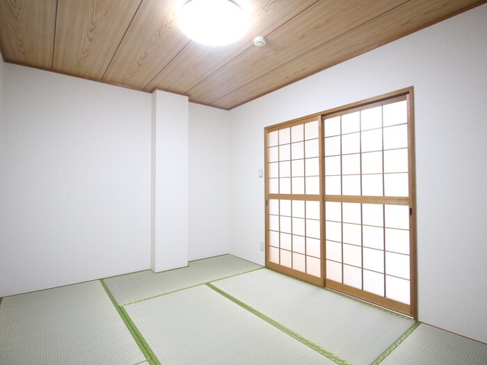 グランドヒルズ神ﾉ倉の物件内観写真