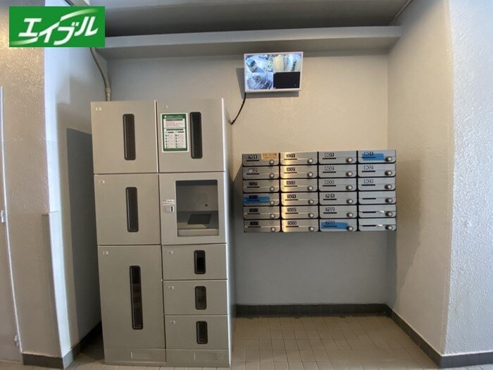 WAZO泉の物件外観写真