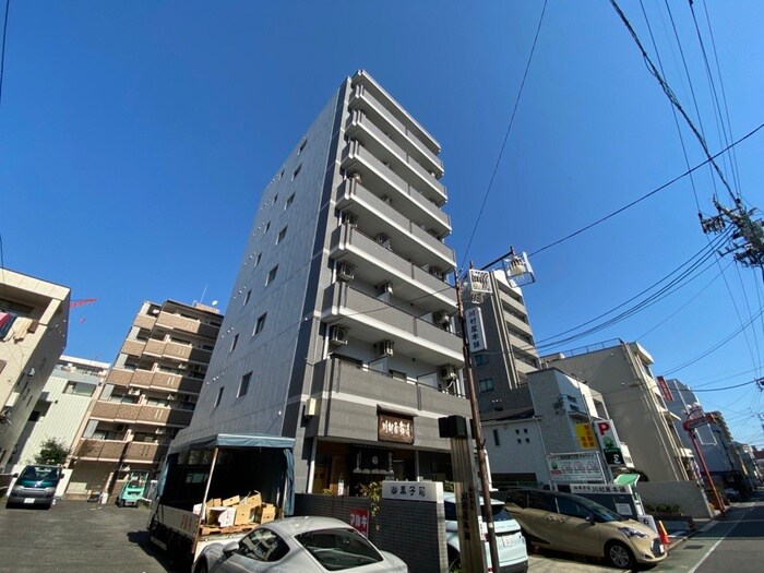 WAZO泉の物件外観写真