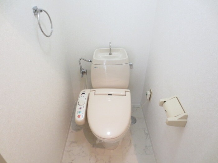 WAZO泉の物件内観写真