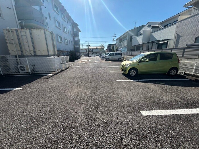 サンパーク柏原の物件外観写真