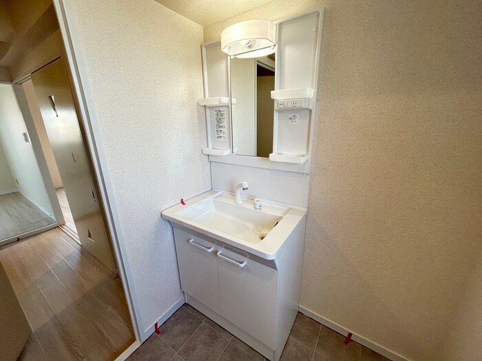 サンパーク柏原の物件内観写真