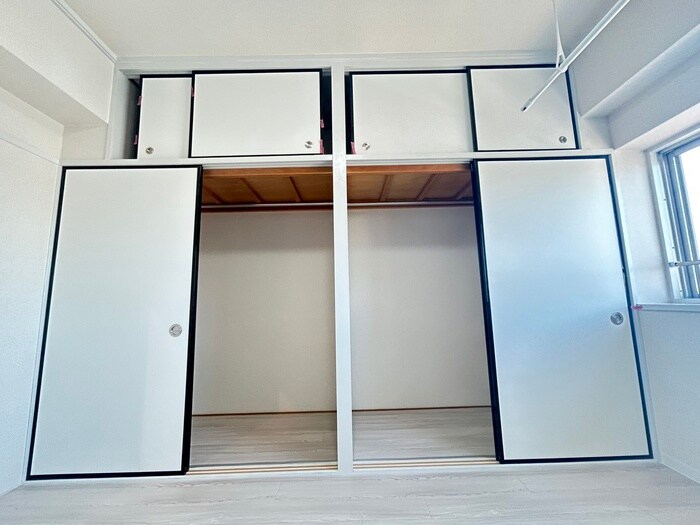 サンパーク柏原の物件内観写真