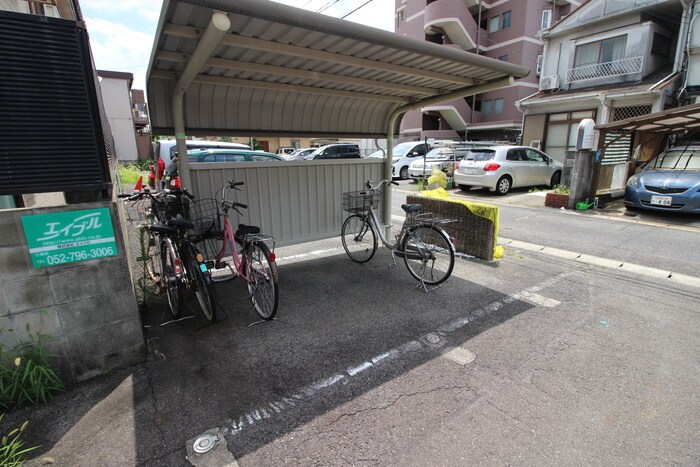 サンハウス第2の物件外観写真