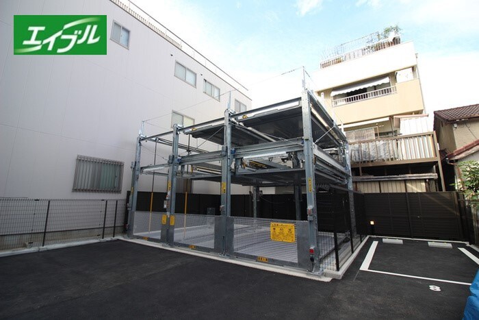 S-RESIDENCE堀田の物件外観写真