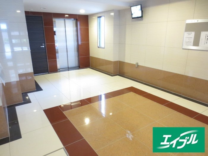 GRANDUKE上前津の物件外観写真