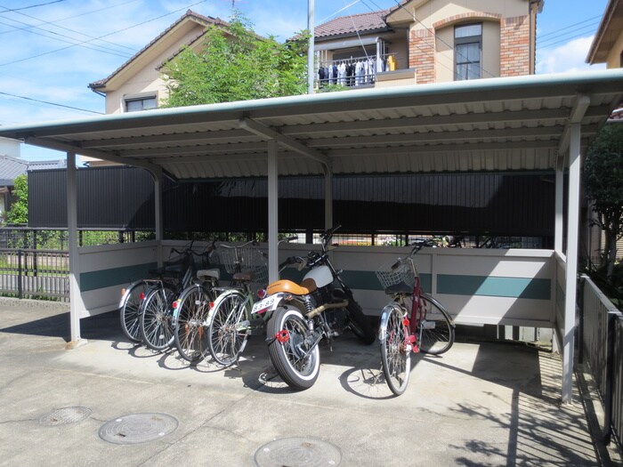 サンリバーＡの物件外観写真