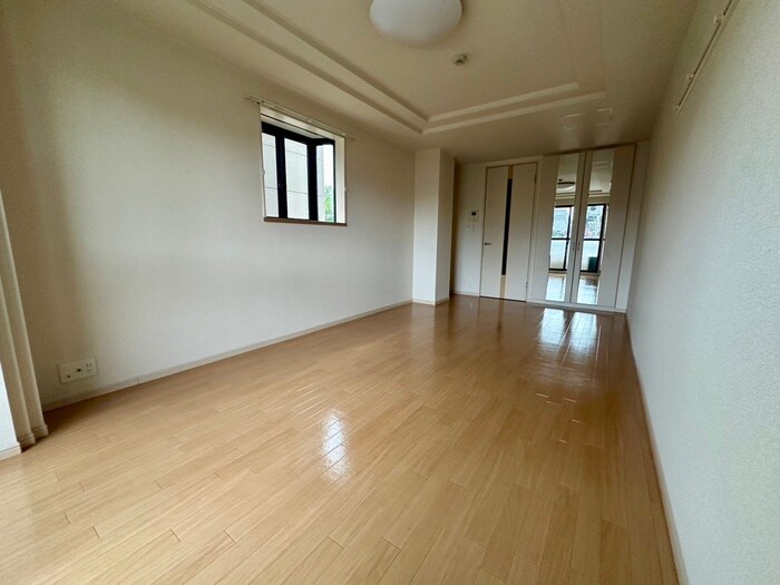 プレジデント川中の物件内観写真