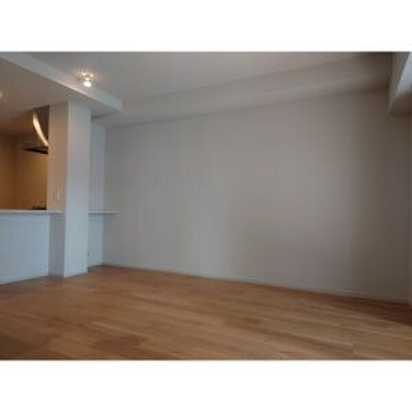 ローレルアイ名駅東の物件内観写真