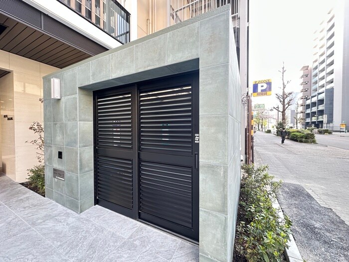 NISSYO　BUILDINGの物件外観写真