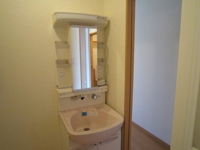 ファミール尺口の物件内観写真