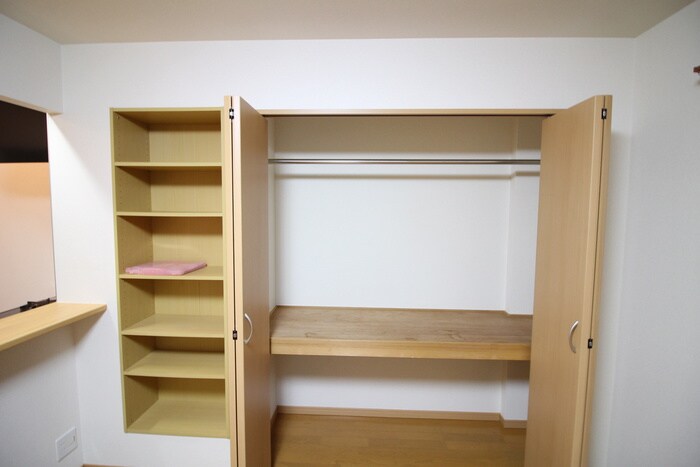 ファミール尺口の物件内観写真