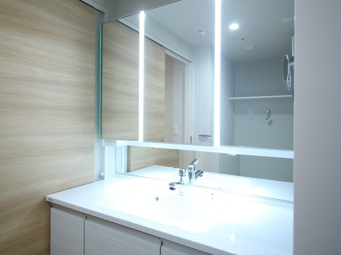 Flair丸の内の物件内観写真