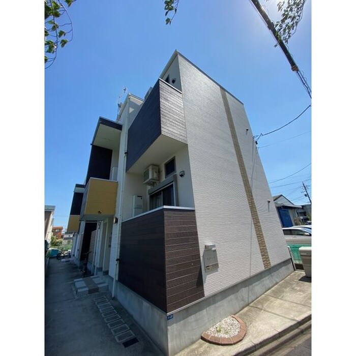 ディアマンテの物件外観写真