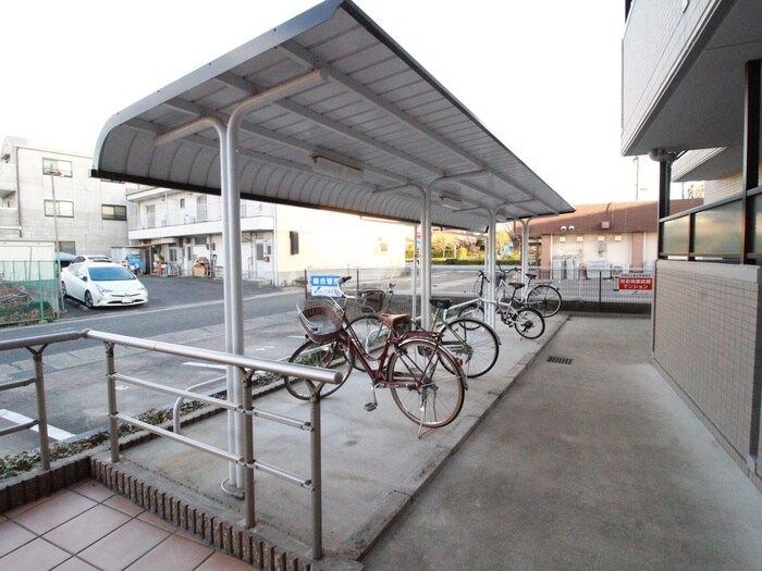 メゾンドラピュタ２の物件外観写真