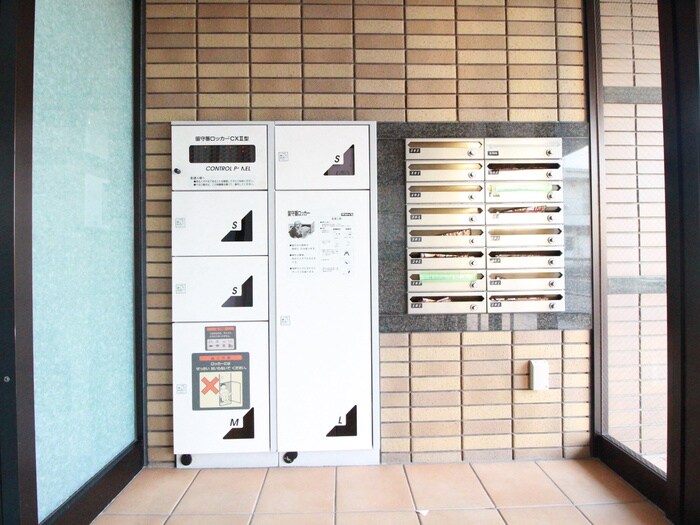 メゾンドラピュタ２の物件外観写真