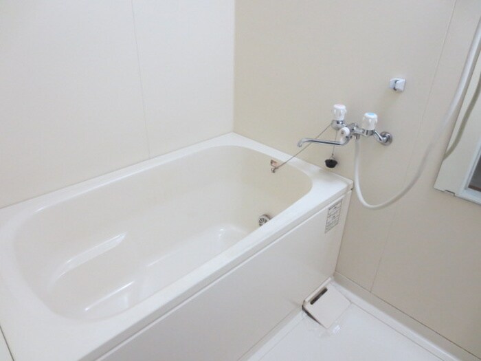 メゾンドラピュタ２の物件内観写真