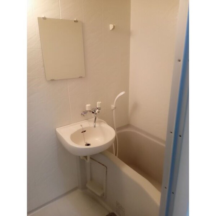 プロビデンス栄の物件内観写真