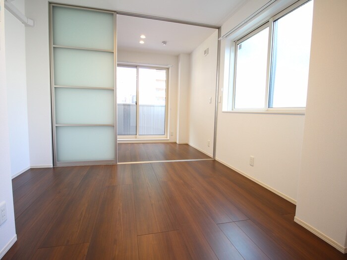 エテルノ幅下の物件内観写真