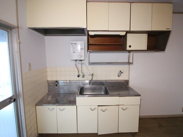 八幡ハイツ　２２１の物件内観写真