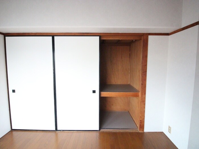 八幡ハイツ　２２１の物件内観写真