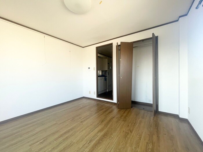 WESTの物件内観写真