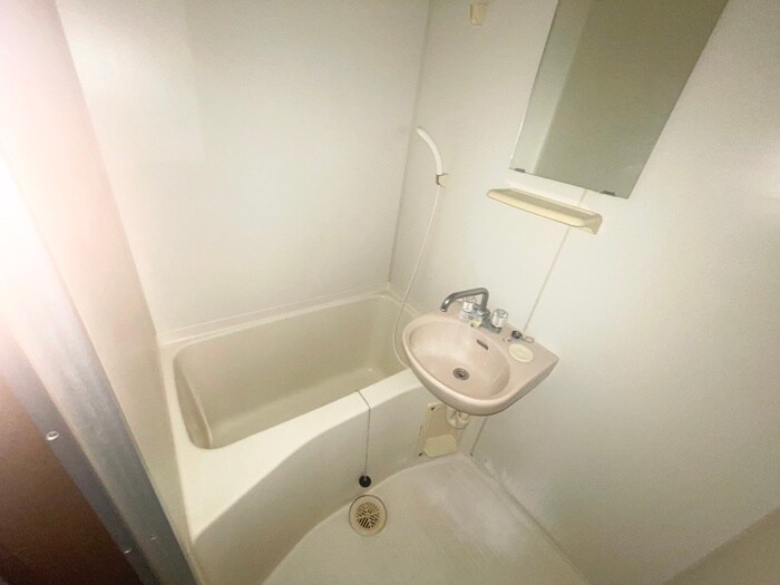 WESTの物件内観写真