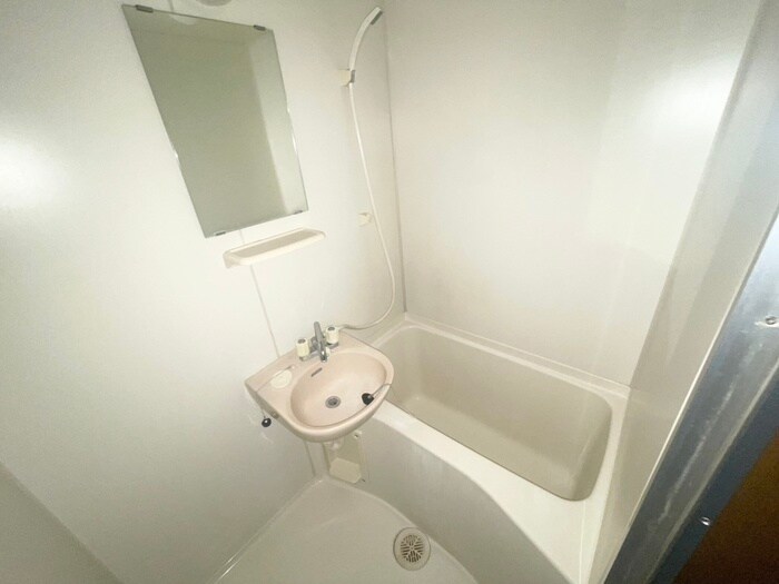 WESTの物件内観写真