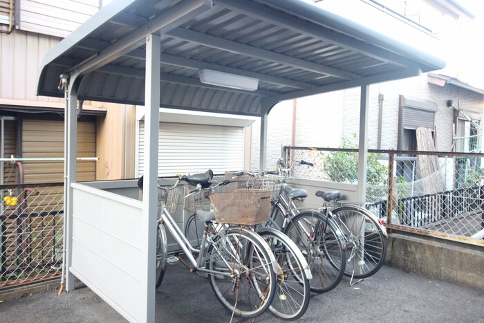 パープルシャトーＢ棟の物件外観写真