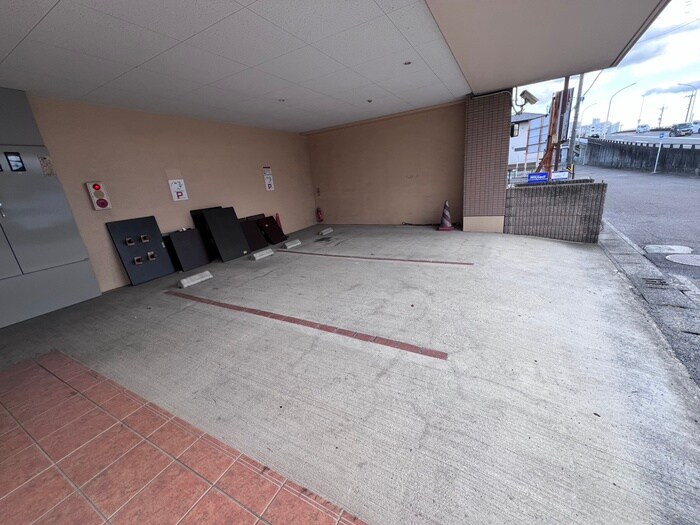 タウンコート春日井の物件外観写真