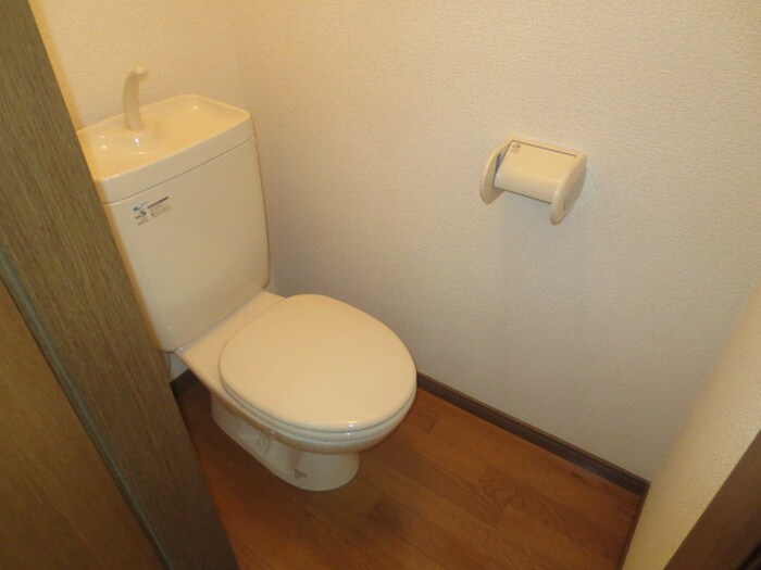 アンプル－ルブワ虹の物件内観写真