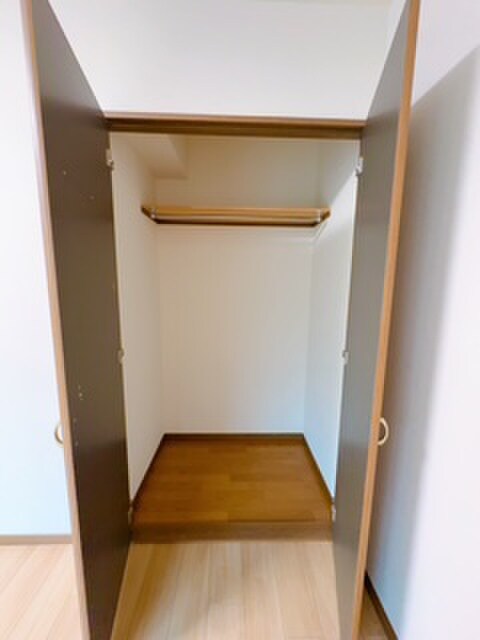 アンプル－ルブワ虹の物件内観写真