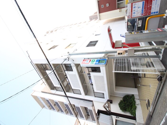 メゾンイナタの物件外観写真