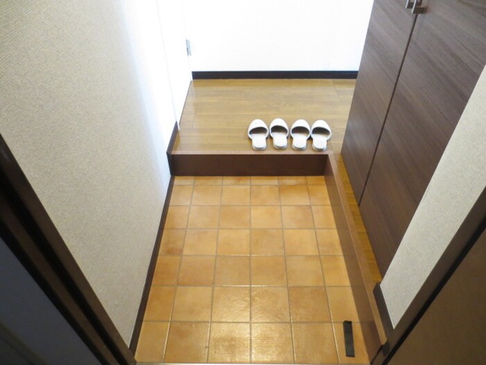 メゾンイナタの物件内観写真