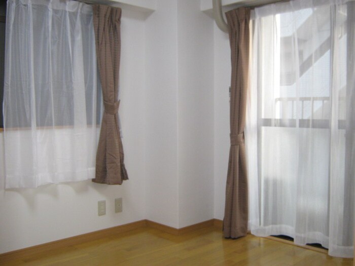 メゾンイナタの物件内観写真