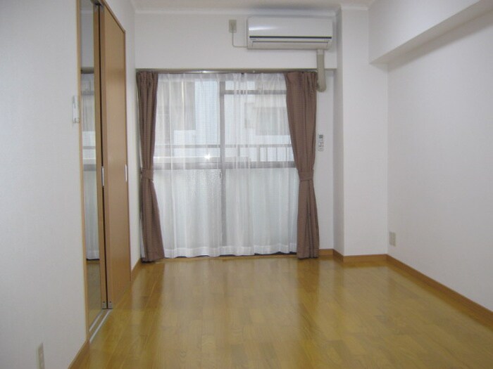 メゾンイナタの物件内観写真